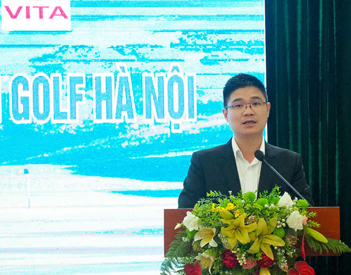 Phó Giám đốc Sở Du lịch Hà Nội Nguyễn Hồng Minh phát biểu khai mạc tọa đàm